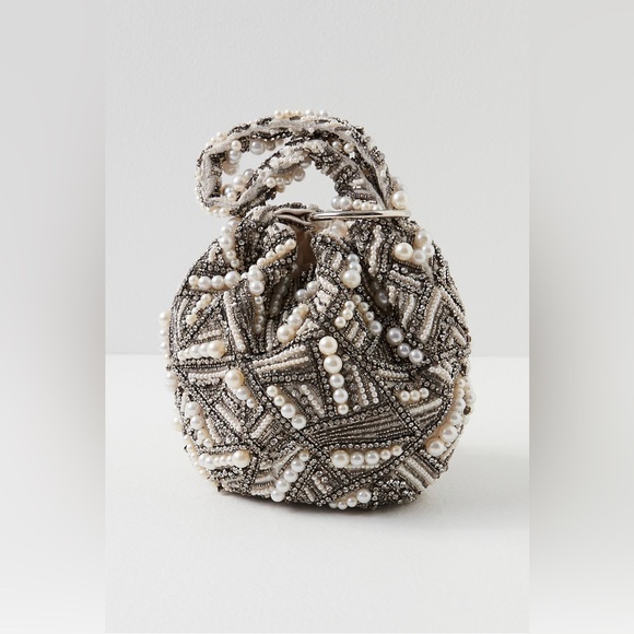Free People Glitz and Glam Clutch NWT - Picture 1 of 1